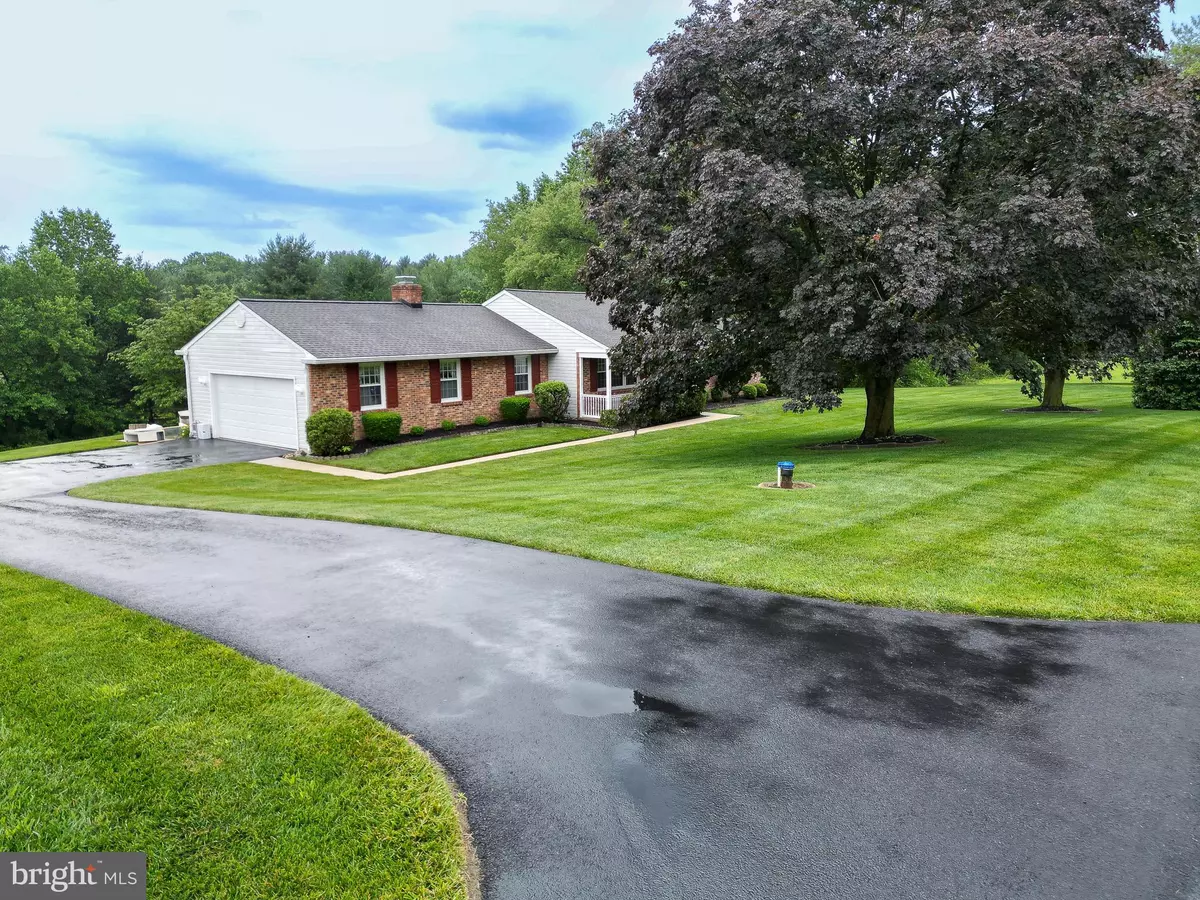 Landenberg, PA 19350,219 SKYCREST DR