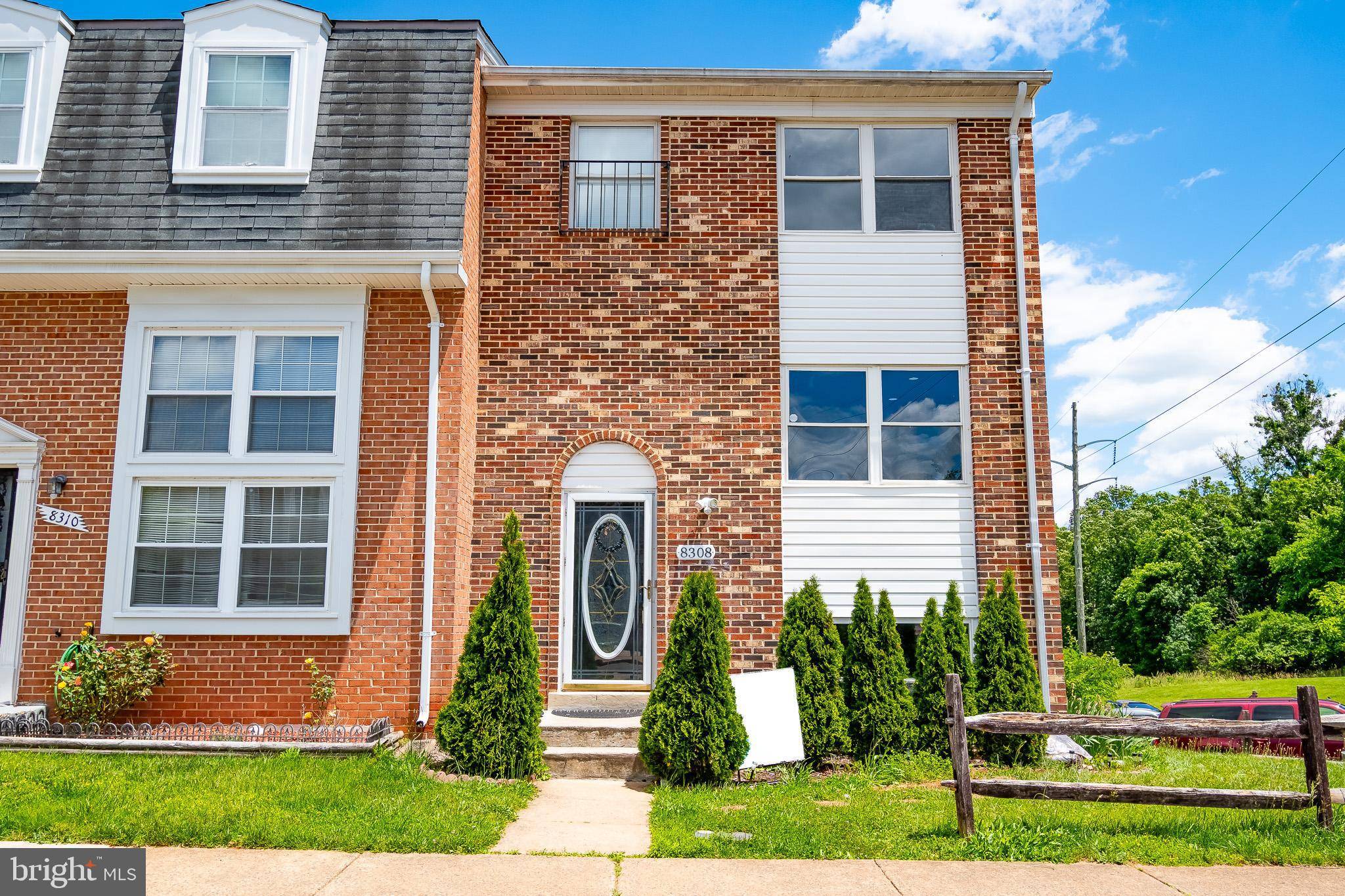 Manassas, VA 20110,8308 SHADY GROVE CIR