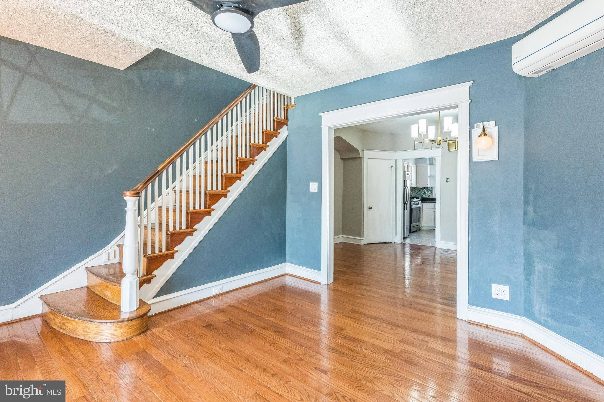Philadelphia, PA 19124,3844 J ST