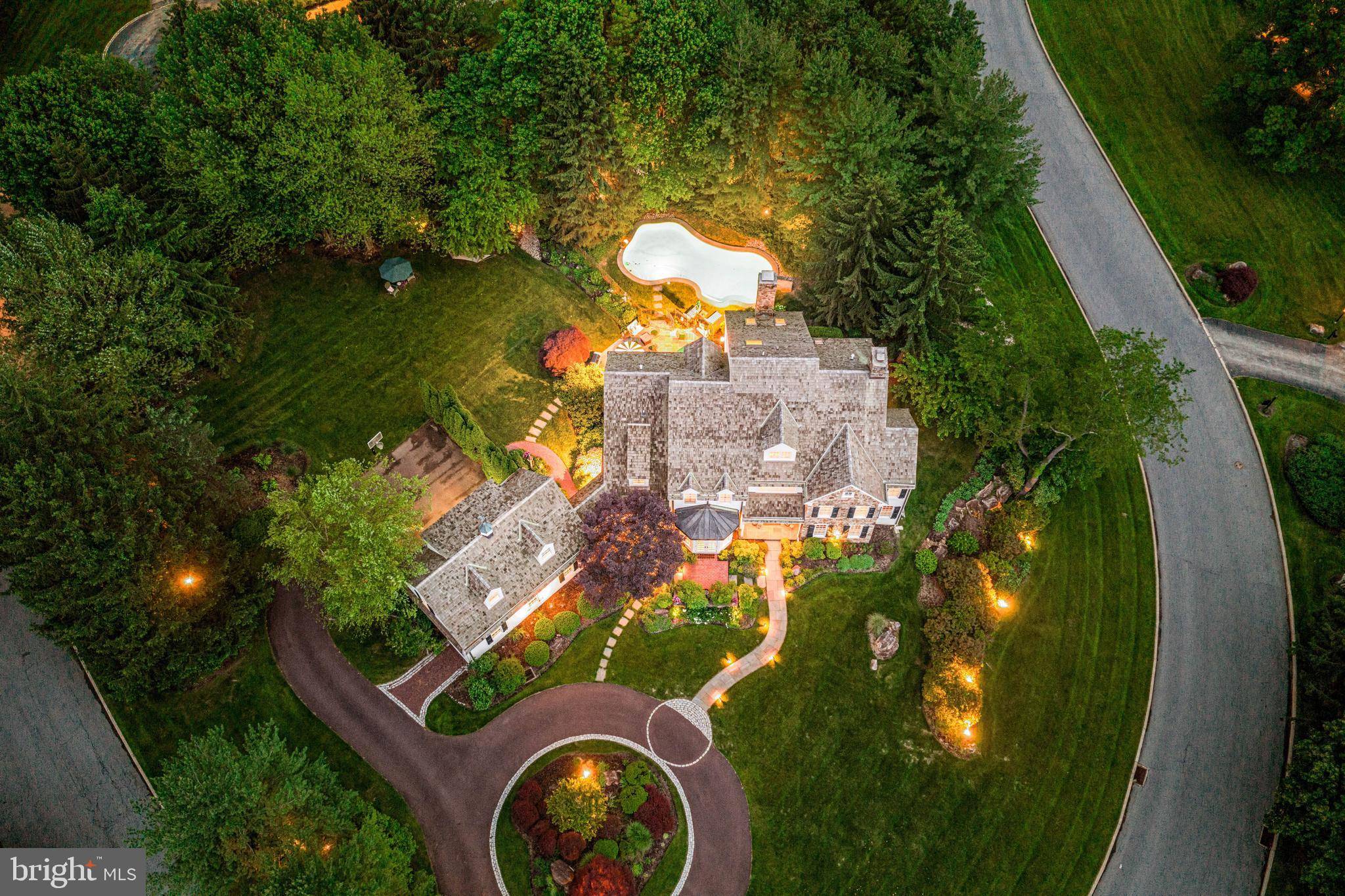 Berwyn, PA 19312,1298 FARM LN