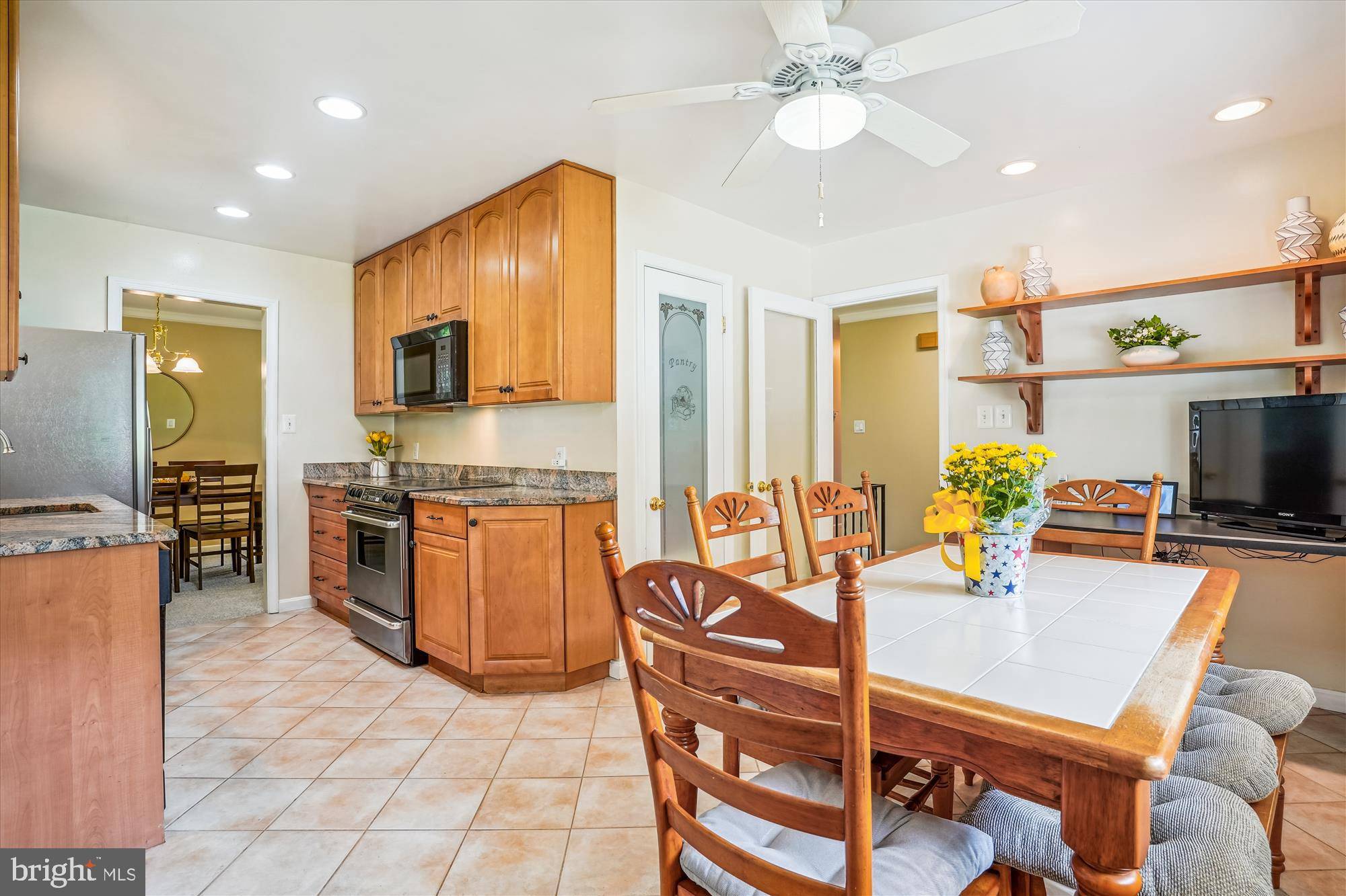 Annandale, VA 22003,8634 ABERDEEN CT