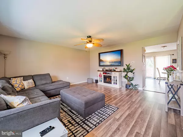 Lawrence Township, NJ 08648,F9 SHIRLEY LN