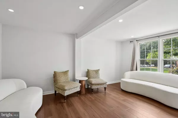 Centreville, VA 20120,14617 WOODSPRING CT