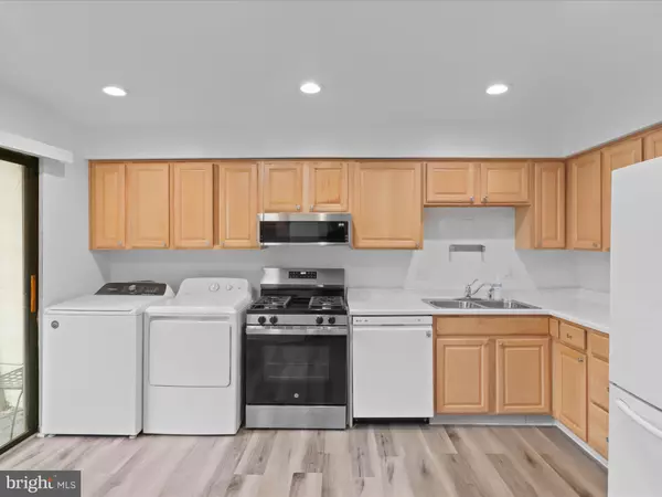 Reston, VA 20191,11627 NEWBRIDGE CT