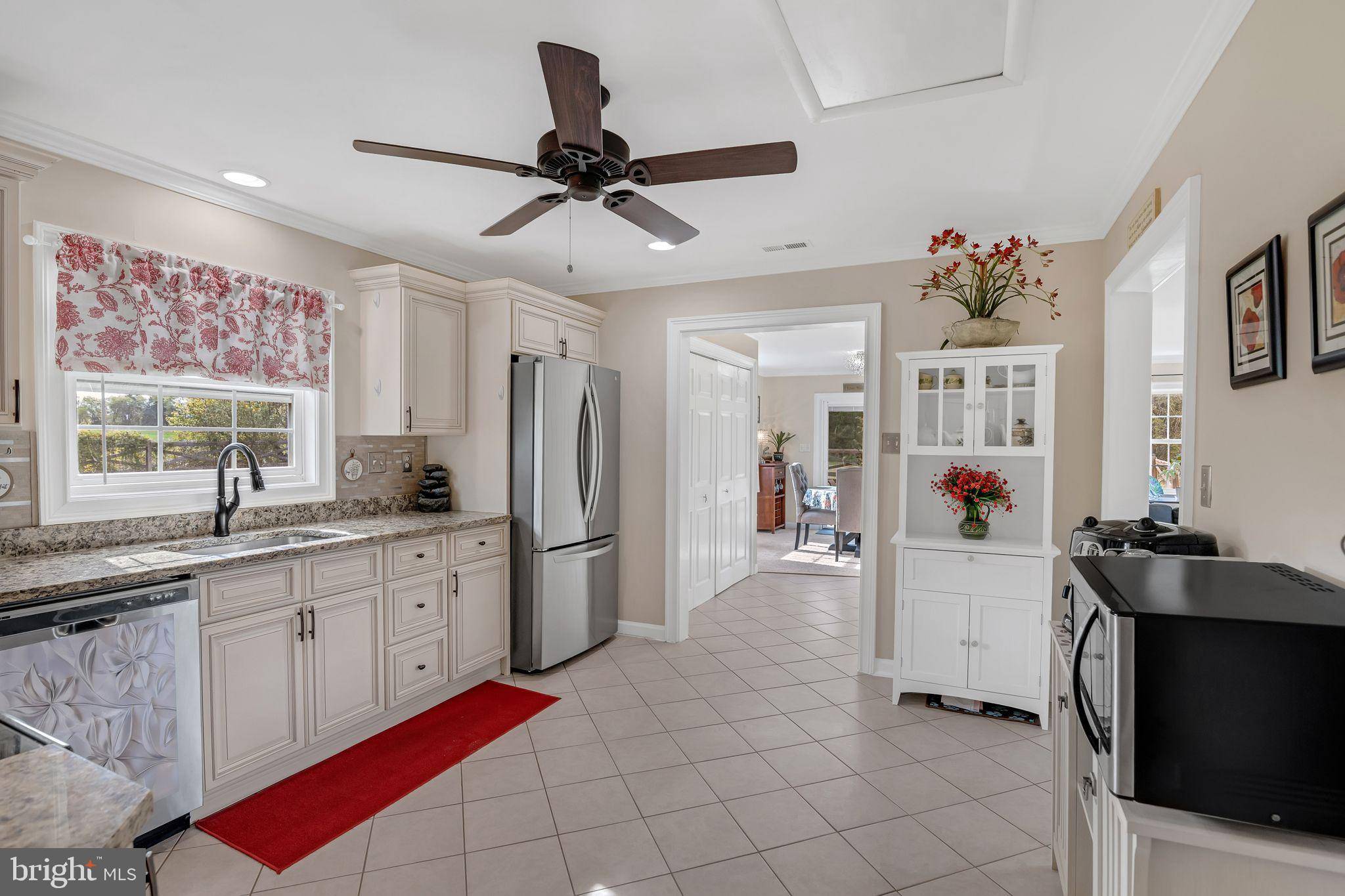 Catlett, VA 20119,10999 BRISTERSBURG RD