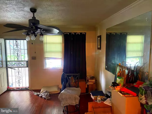 Washington, DC 20020,1618 FORT DUPONT ST SE