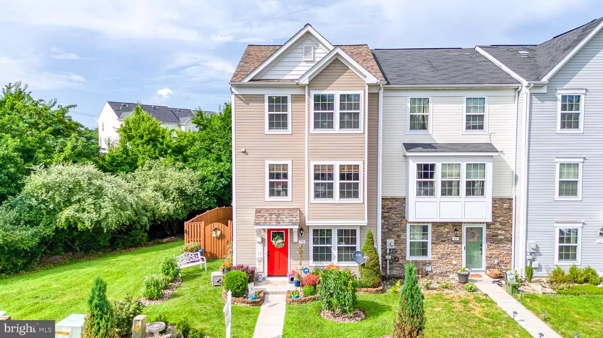 Bunker Hill, WV 25413,72 PRIVATE CT