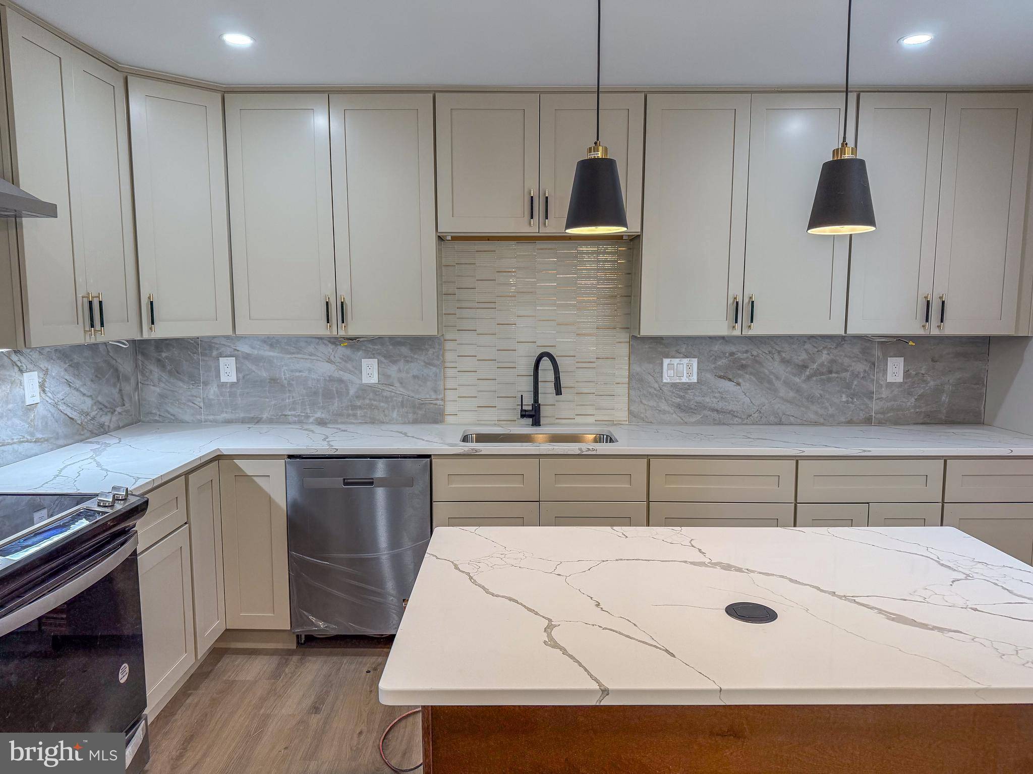 2503 AMBLING CIR, Crofton, MD 21114