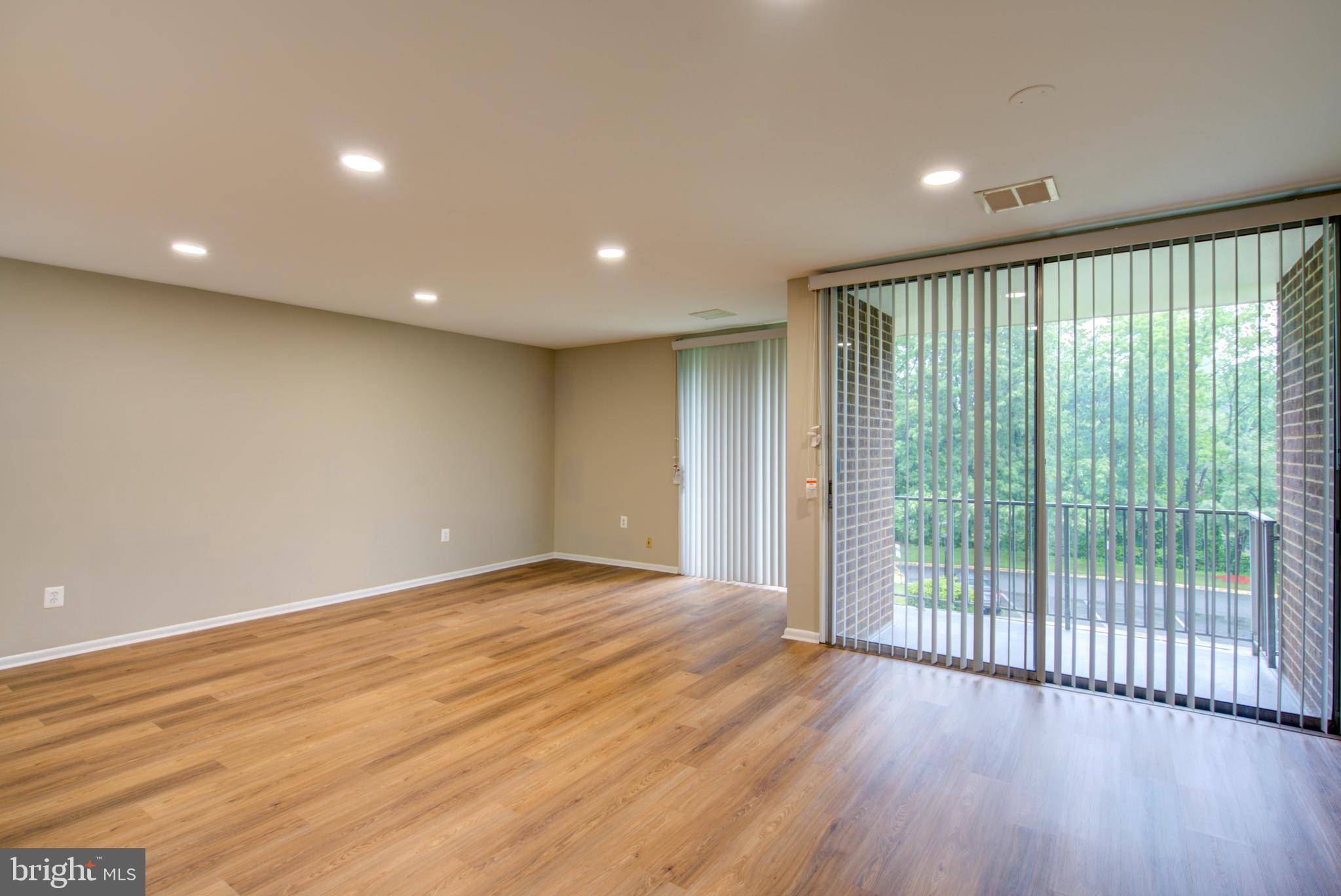Upper Marlboro, MD 20774,10249 PRINCE PL #31-203