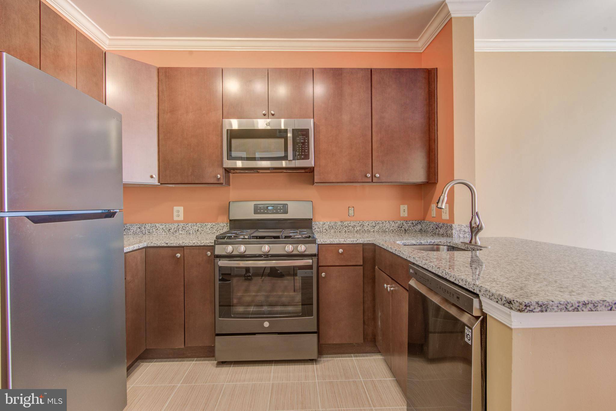 Mclean, VA 22102,1645 INTERNATIONAL DR #311