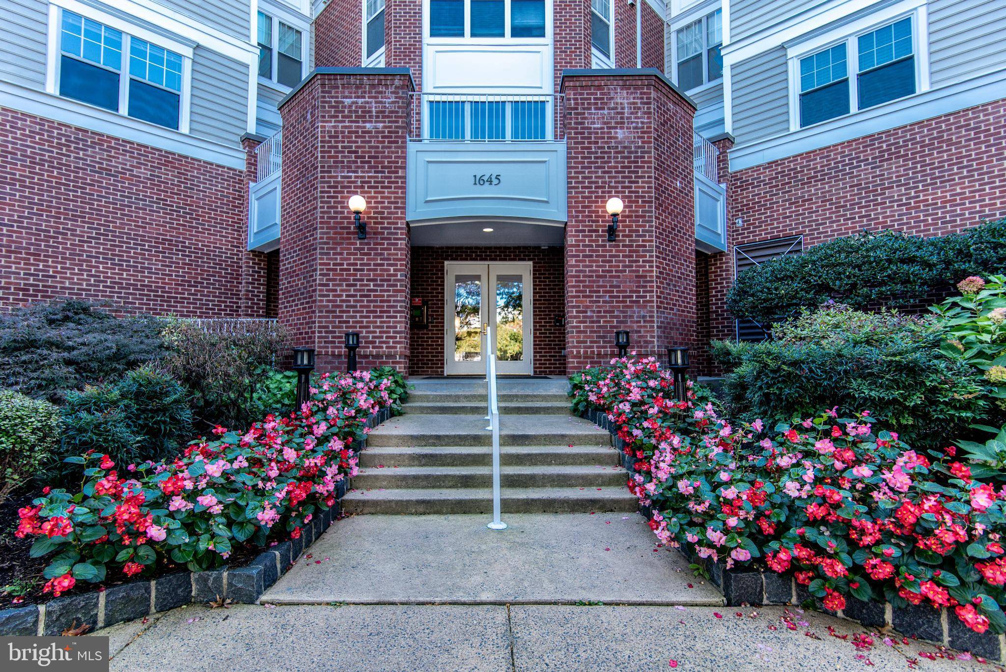 Mclean, VA 22102,1645 INTERNATIONAL DR #311