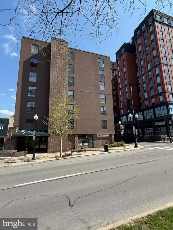 State College, PA 16801,500 E COLLEGE AVE