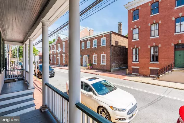 Annapolis, MD 21401,151 DUKE OF GLOUCESTER ST