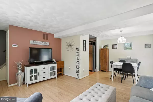 Glen Burnie, MD 21061,528 GLEN CT