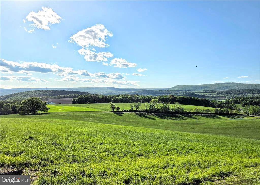 Palmerton, PA 18071,1277 CHERRY HILL RD