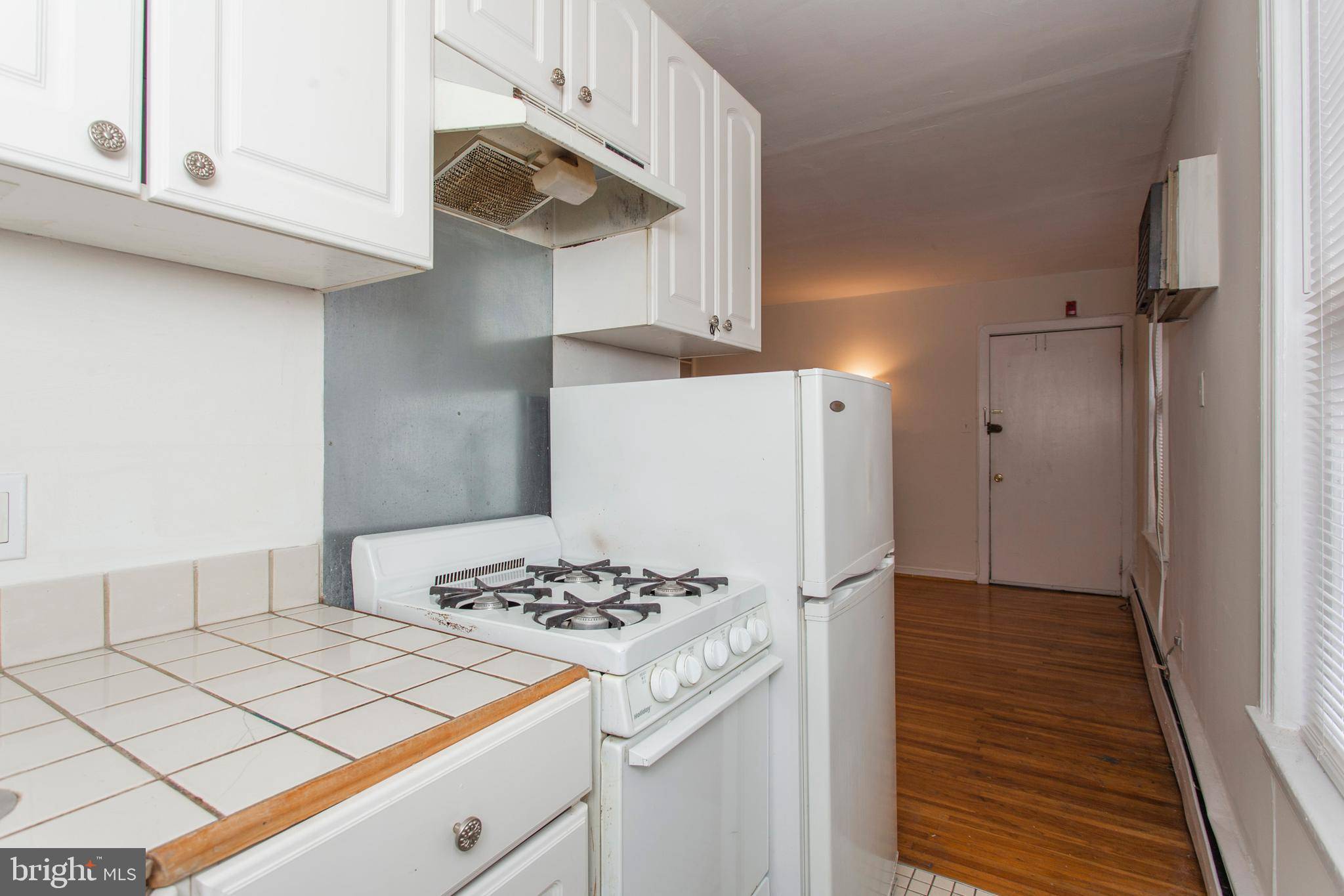 Philadelphia, PA 19103,1819 PINE ST #3R