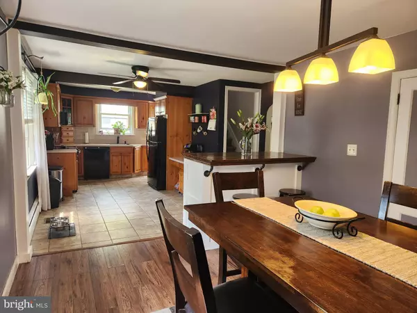 Feasterville Trevose, PA 19053,223 ROSEWOOD AVE