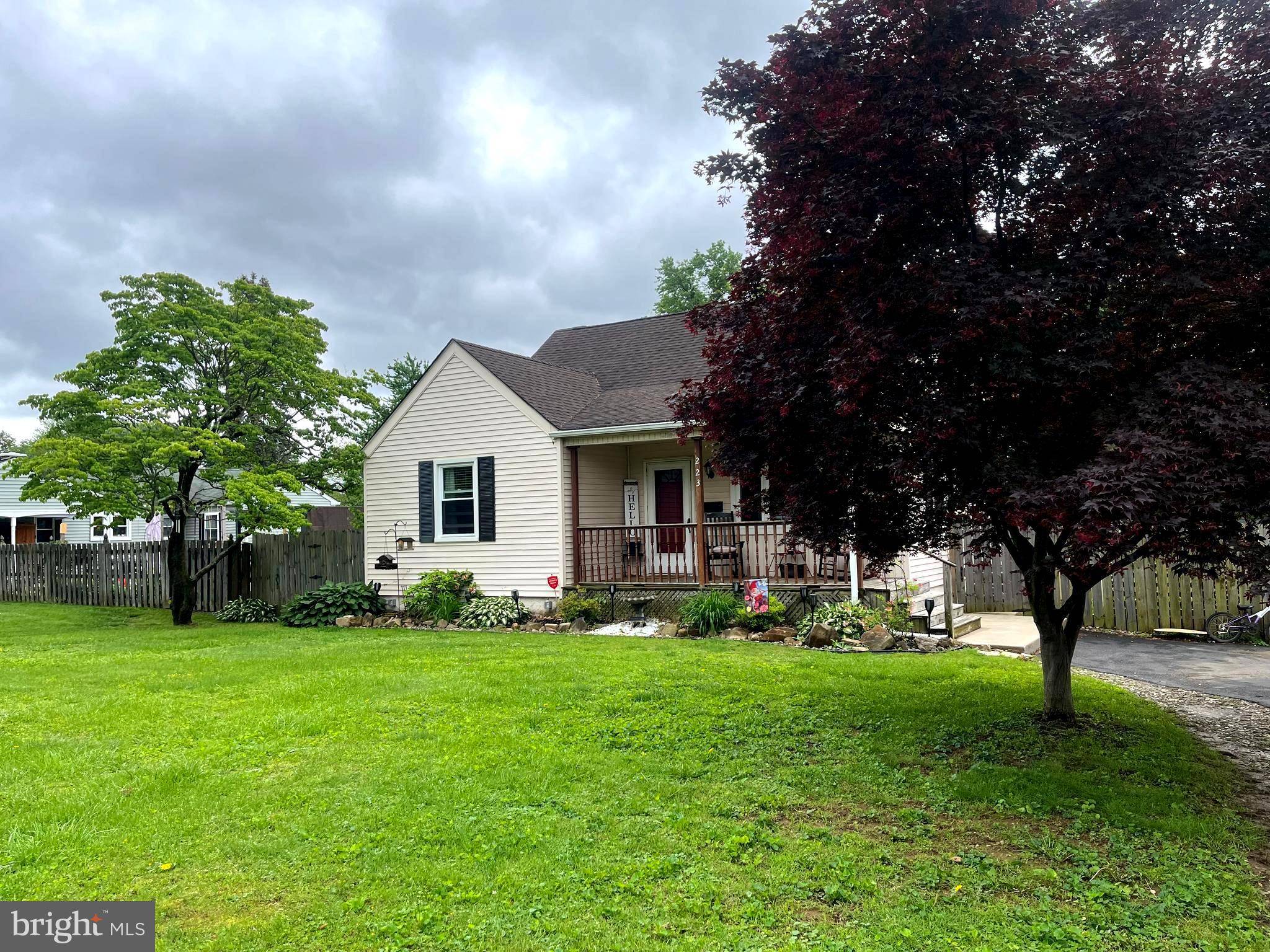 Feasterville Trevose, PA 19053,223 ROSEWOOD AVE
