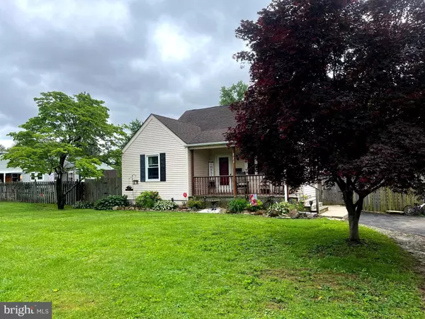 Feasterville Trevose, PA 19053,223 ROSEWOOD AVE