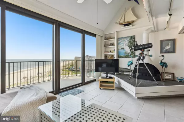 Bethany Beach, DE 19930,902 DOVER HOUSE RD #902S