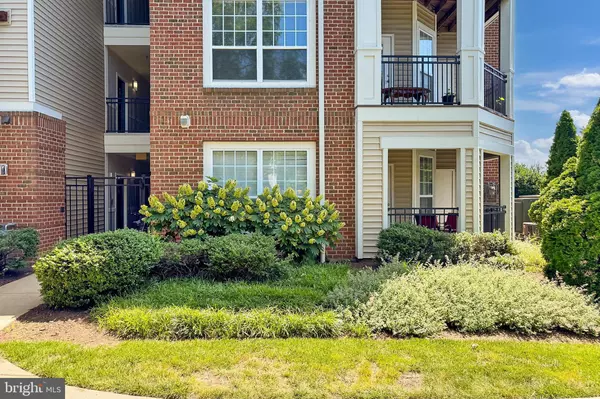 12900 CENTRE PARK CIR #107, Herndon, VA 20171
