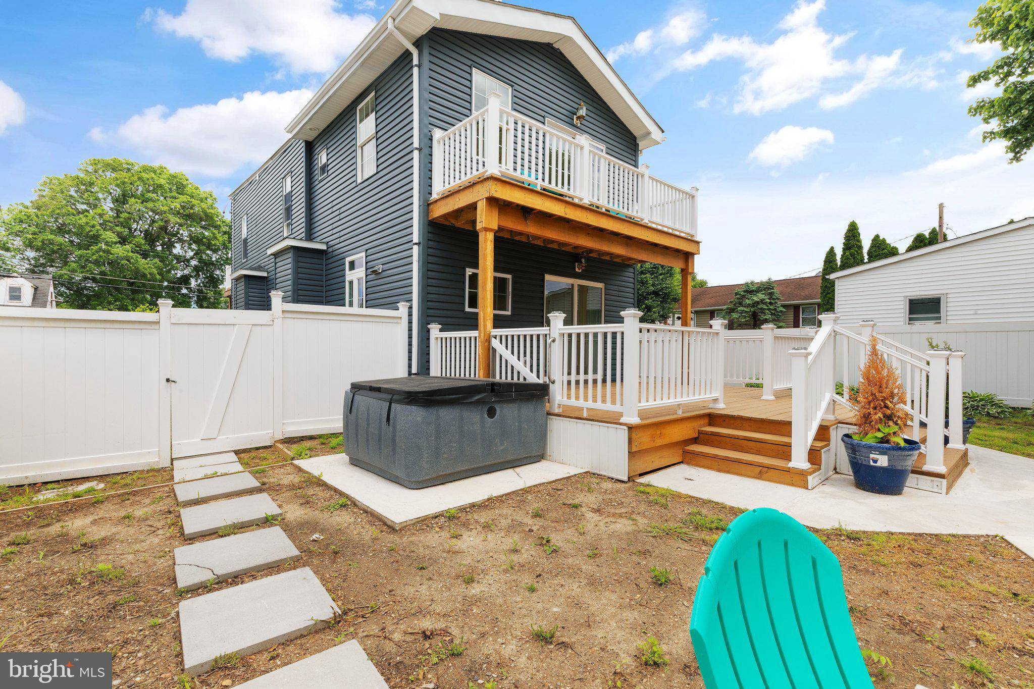 Essex, MD 21221,345 TOWNSEND RD