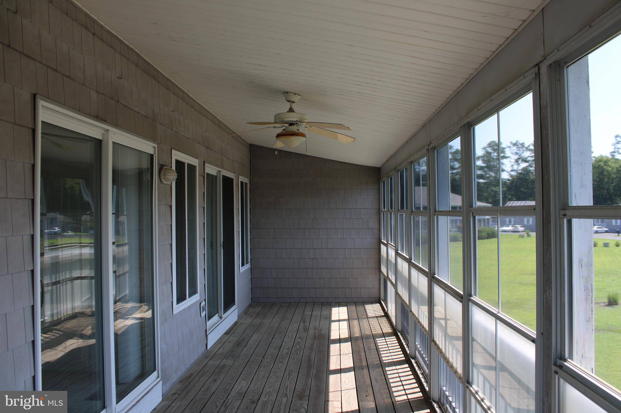 Piney Point, MD 20674,17273 CRAB POT LN