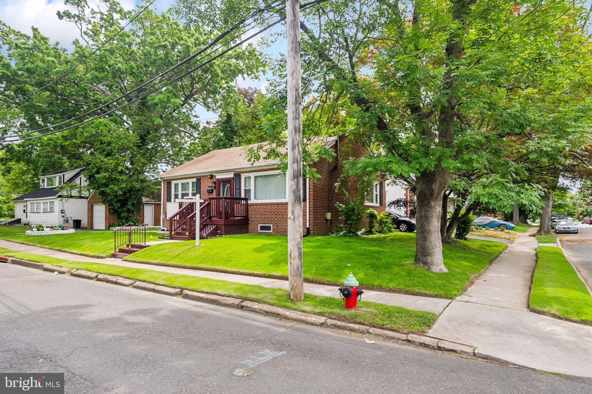 Trenton, NJ 08618,232 COLUMBIA AVE