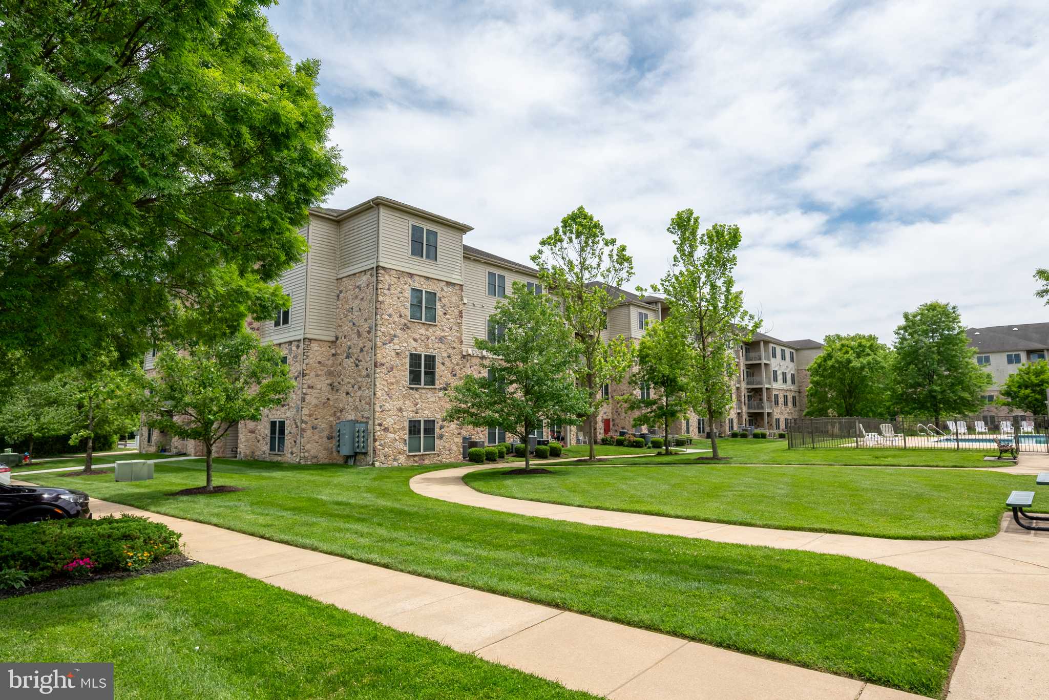 Newark, DE 19713,1000 FOUNTAINVIEW CIR #304
