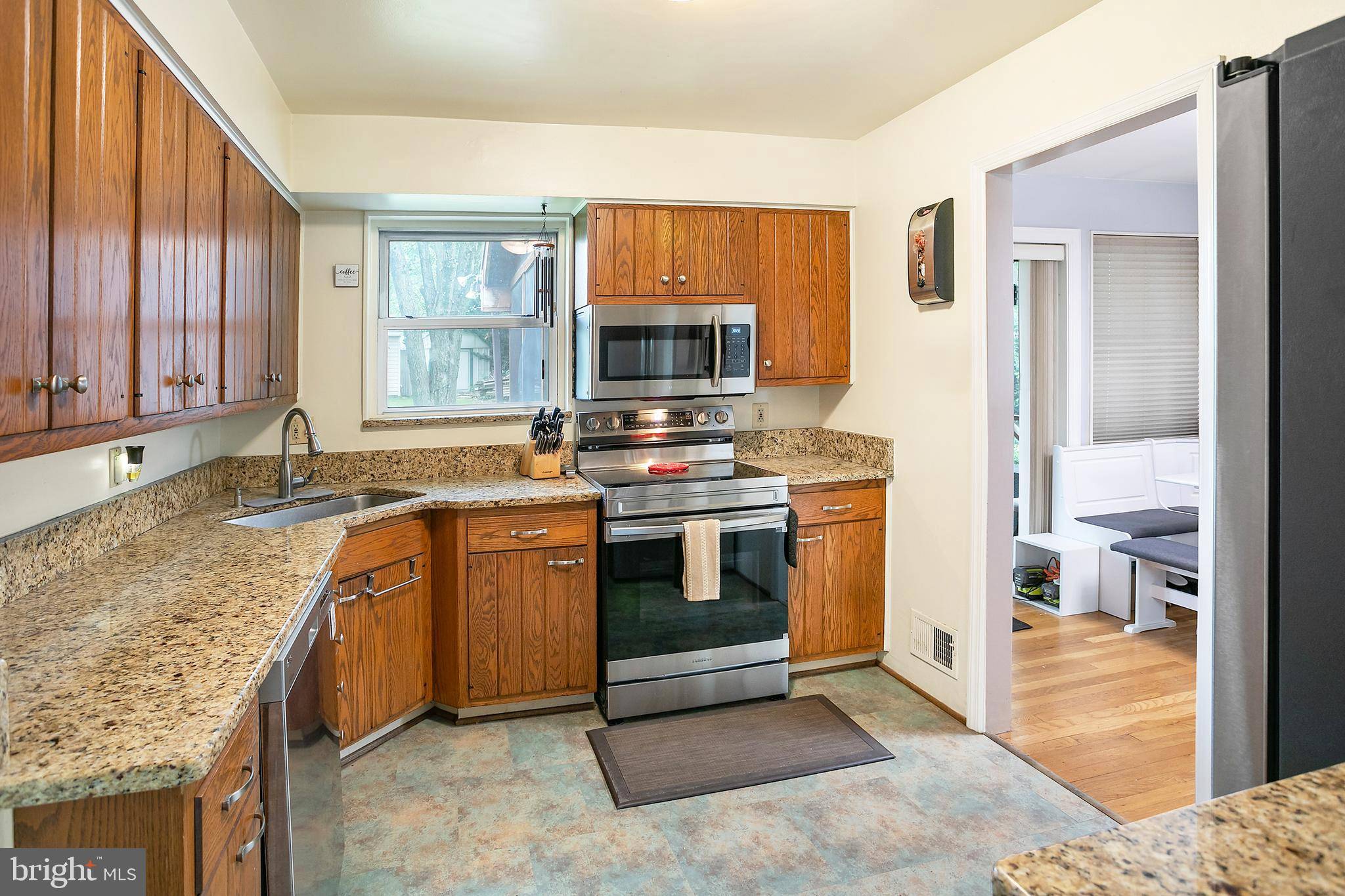Springfield, VA 22150,6833 INVERNESS DR