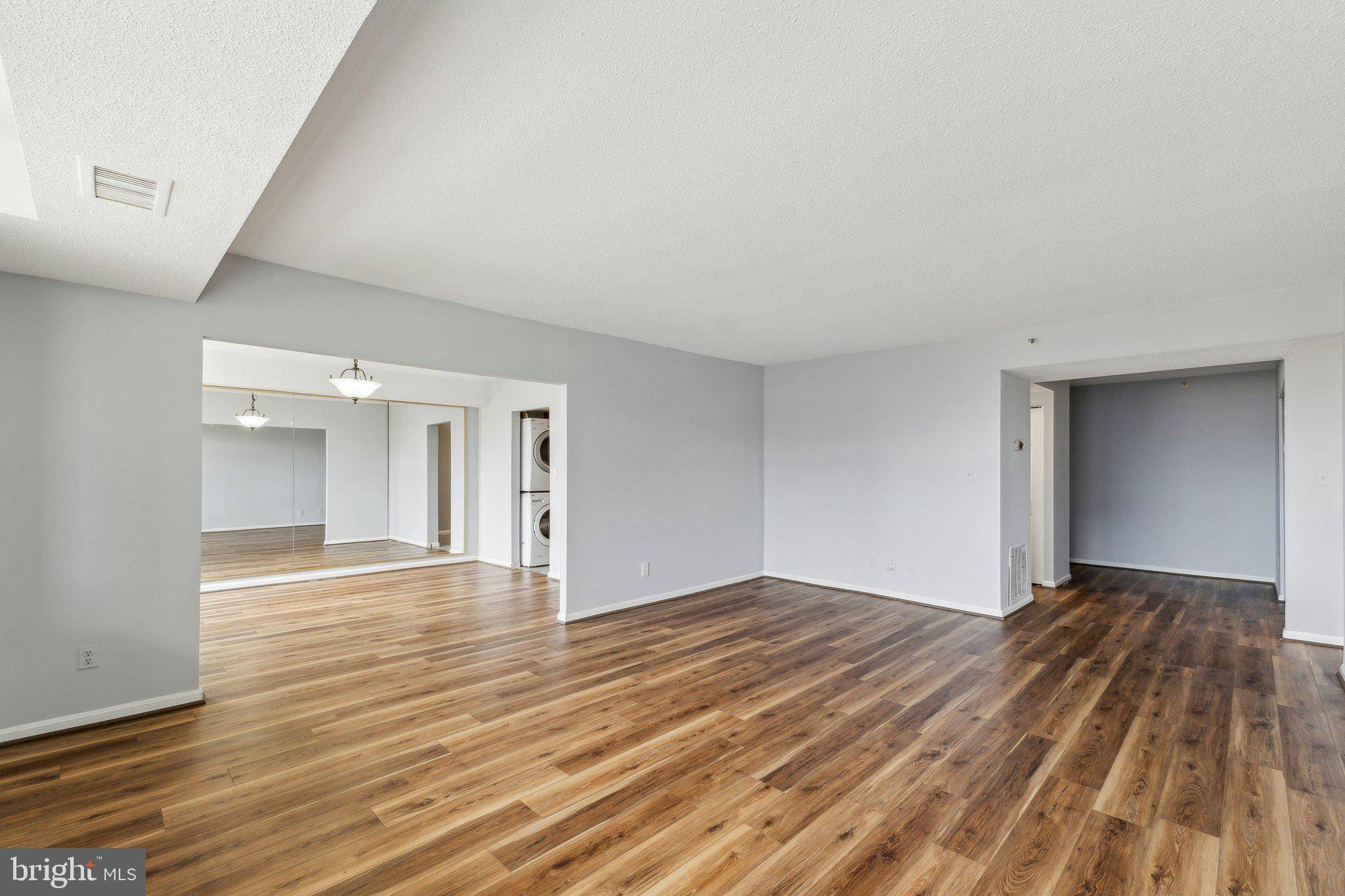 Falls Church, VA 22041,3713 S GEORGE MASON DR #1306W