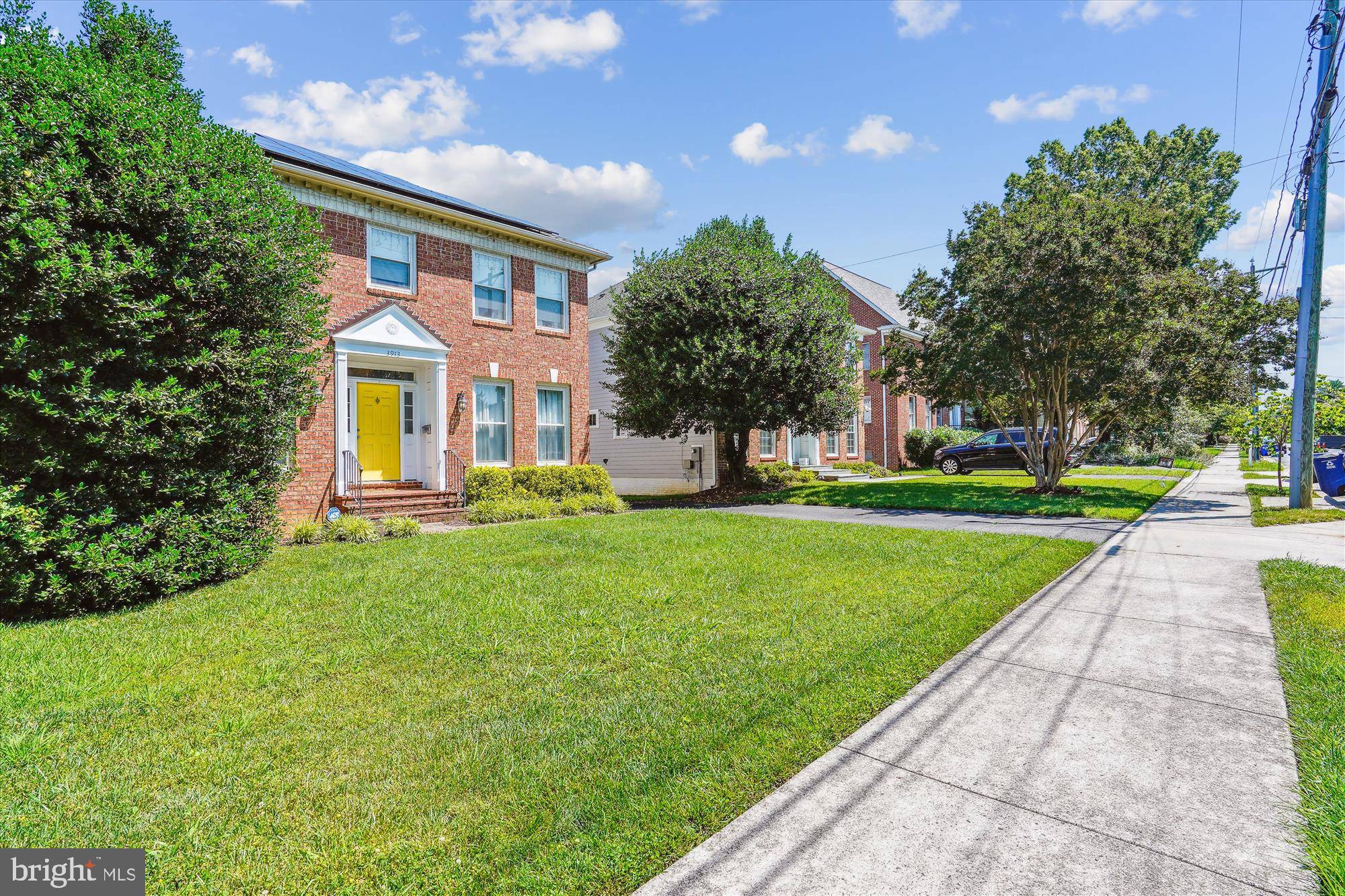 Arlington, VA 22204,3913 8TH ST S