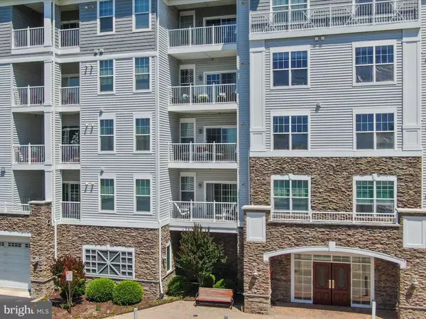 Cambridge, MD 21613,900 MARSHY CV #111