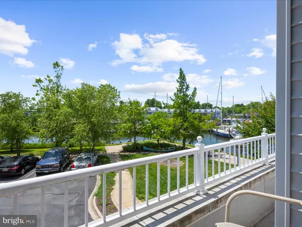 Cambridge, MD 21613,900 MARSHY CV #111