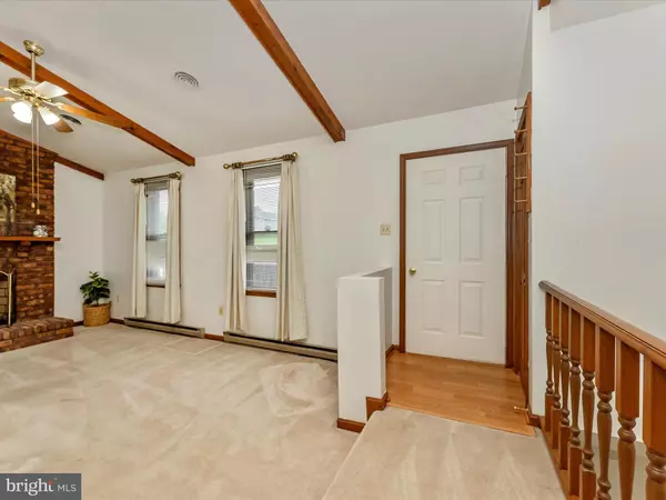 Brunswick, MD 21716,202 E F ST E