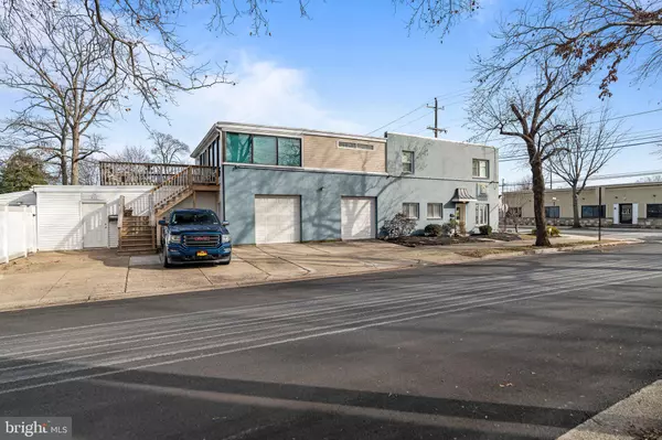 329 OTTER ST, Bristol, PA 19007