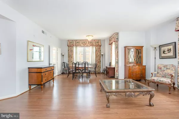 Baltimore, MD 21218,3801 CANTERBURY RD #817