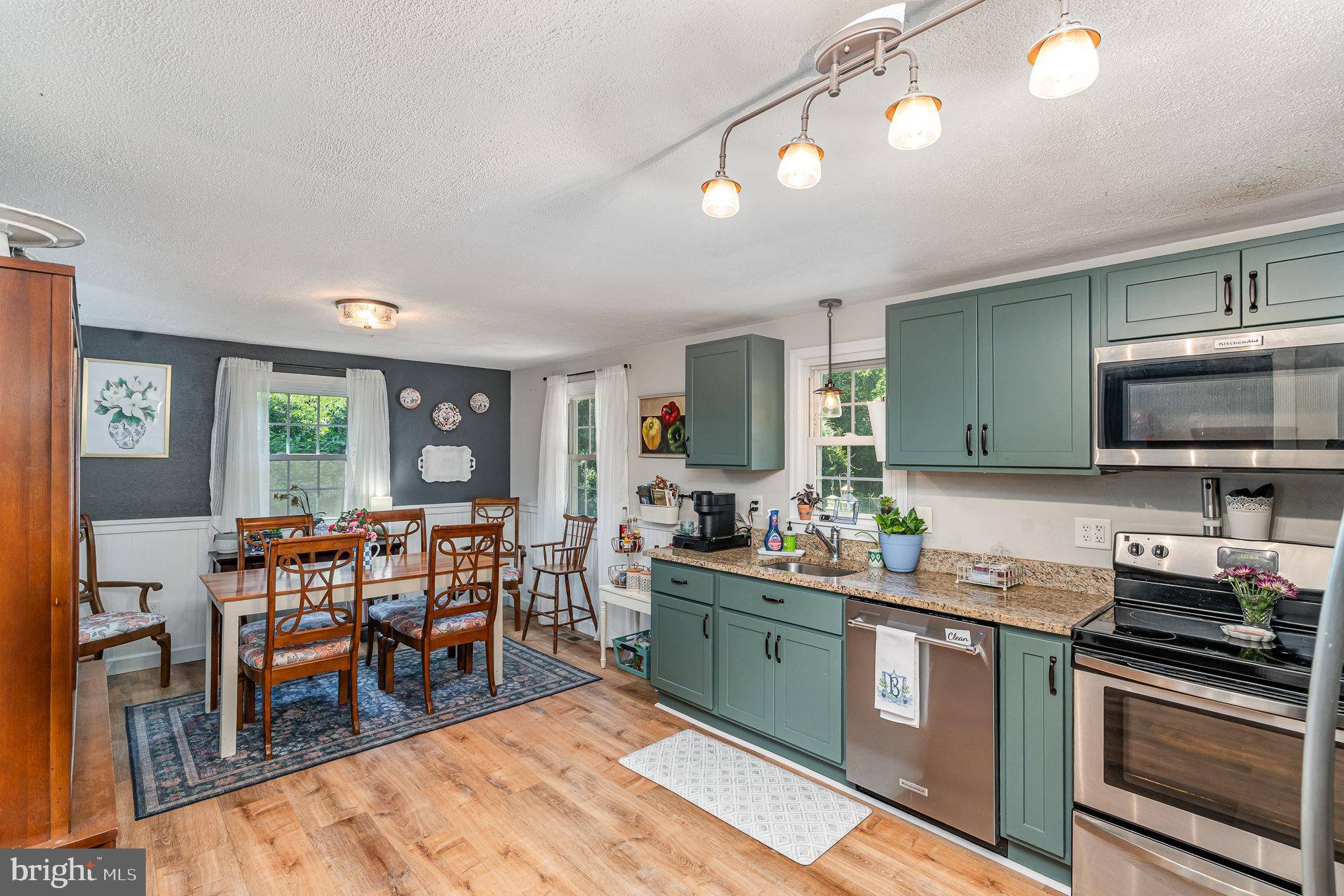 King George, VA 22485,8380 INDIANTOWN RD