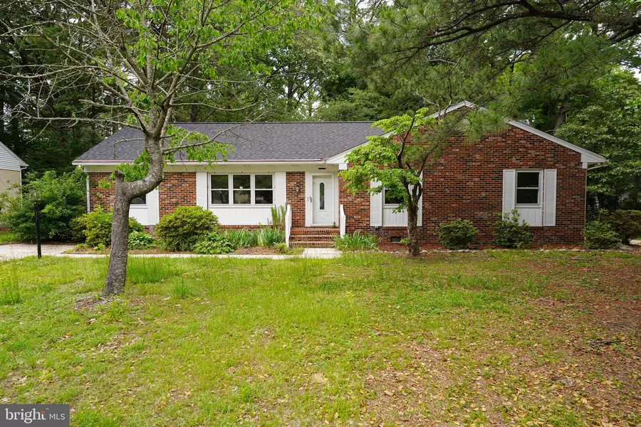 1206 ORCHARD CIR, Salisbury, MD 21801