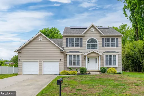 15 CASTLE DR, Pennsville, NJ 08070