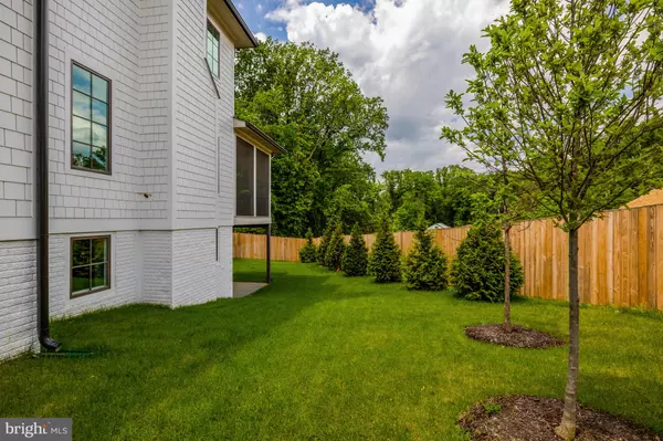Mclean, VA 22101,1742 ATOGA AVE