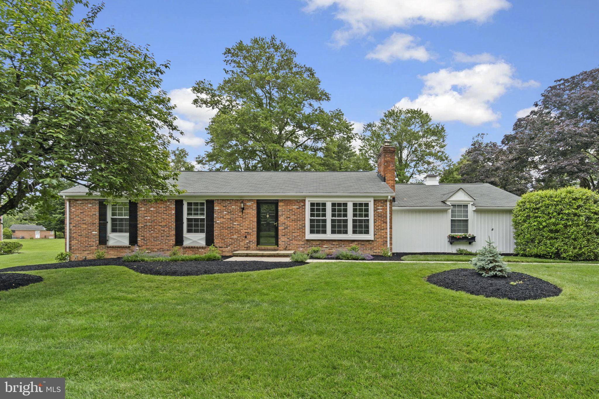 3934 HAWTHORNE RD, Ellicott City, MD 21042