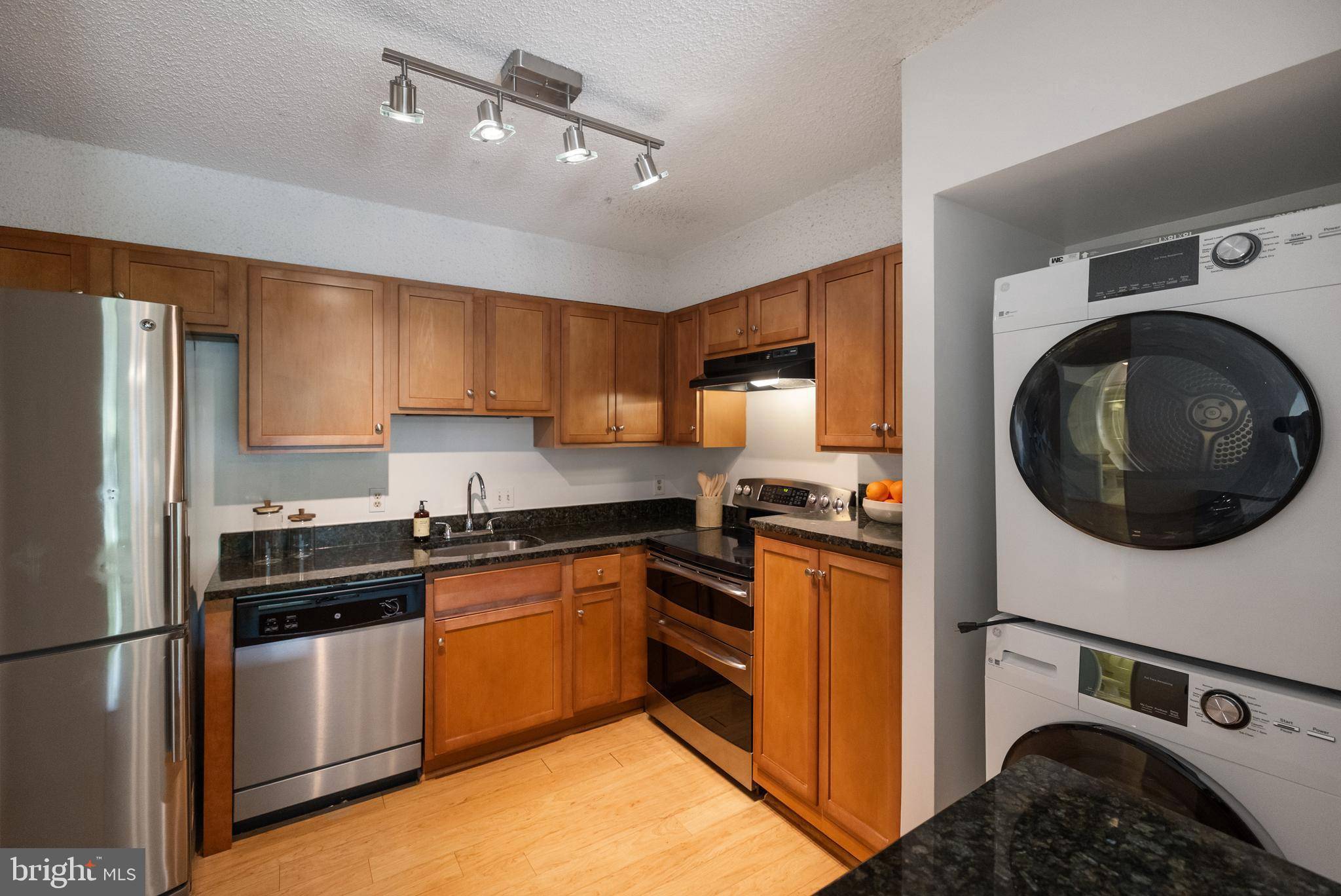 Falls Church, VA 22041,3800 POWELL LN #629