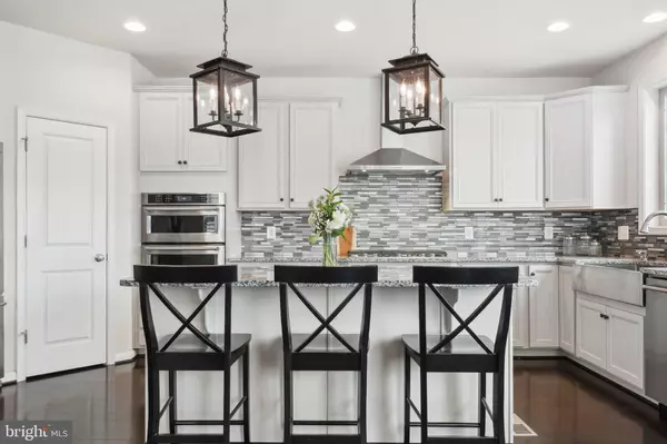 Haymarket, VA 20169,15915 DARLING PL