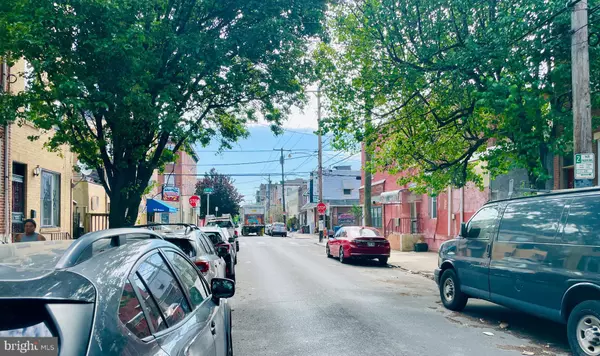 Philadelphia, PA 19147,809 DICKINSON ST