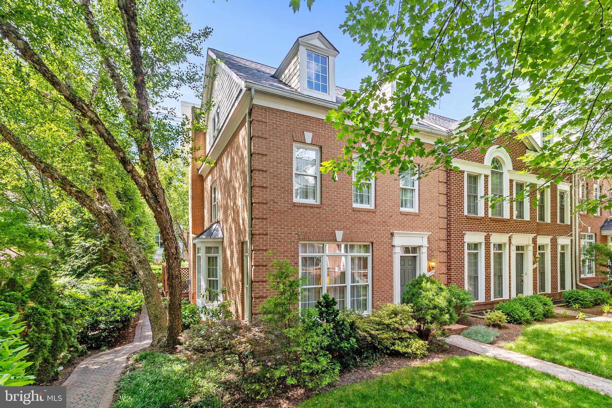 429 PARK AVE, Falls Church, VA 22046