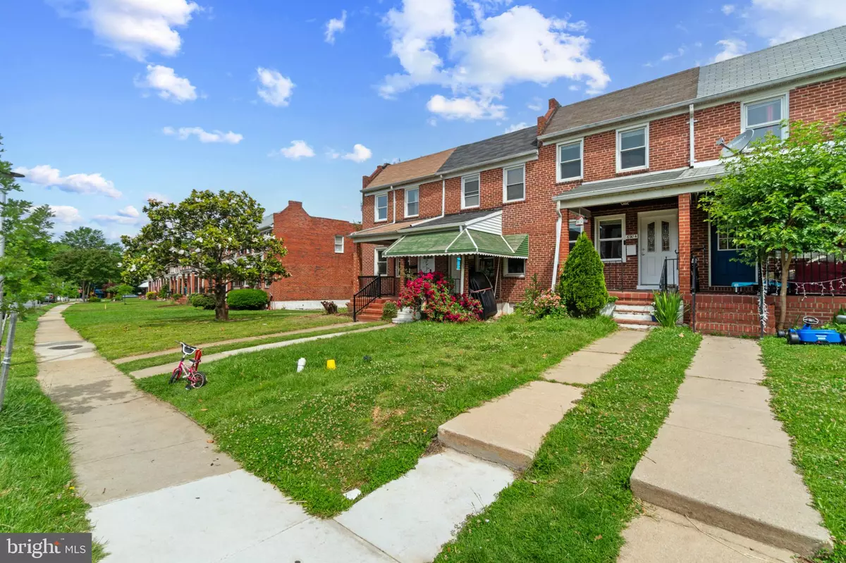 Baltimore, MD 21224,6904 BANK ST