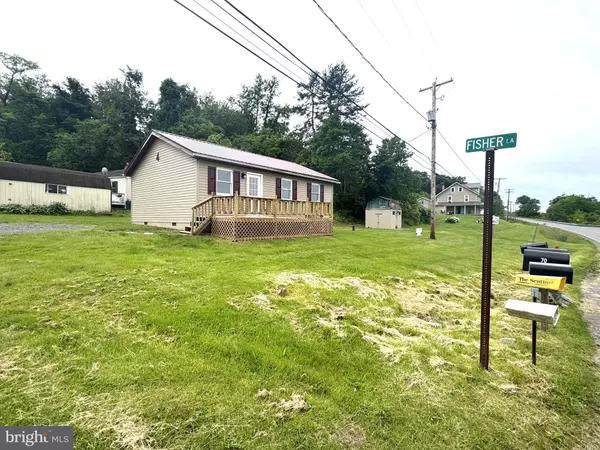 4 FISHER LN, Lewistown, PA 17044