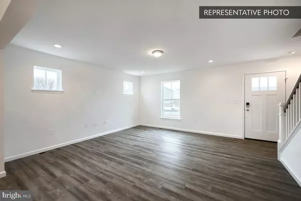 Dover, PA 17315,PIN OAK PLAN AT THE SEASONS