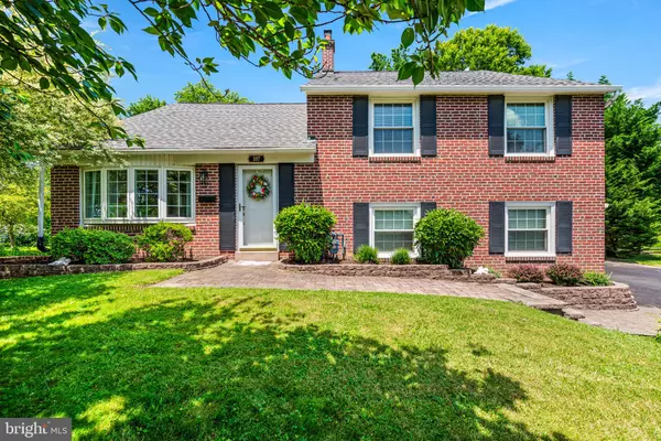 107 LOMBARDY DR, Wallingford, PA 19086